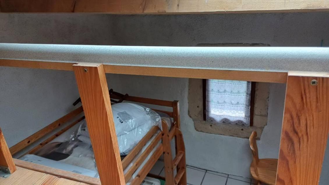 Appartement Chaleureux Dans Une Maison En Pierre Mireval Eksteriør billede